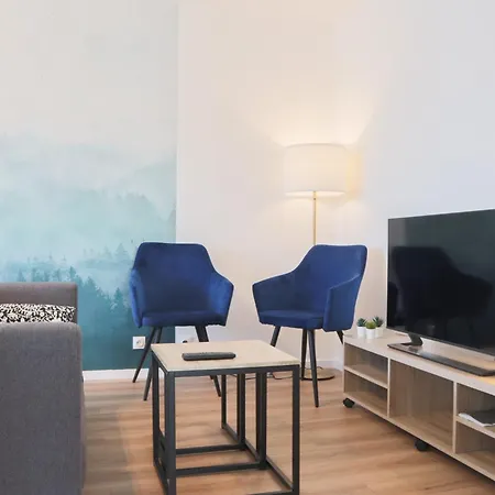 Le Spot, Proche Euroairport